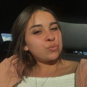 Meet your Posher, Alondra